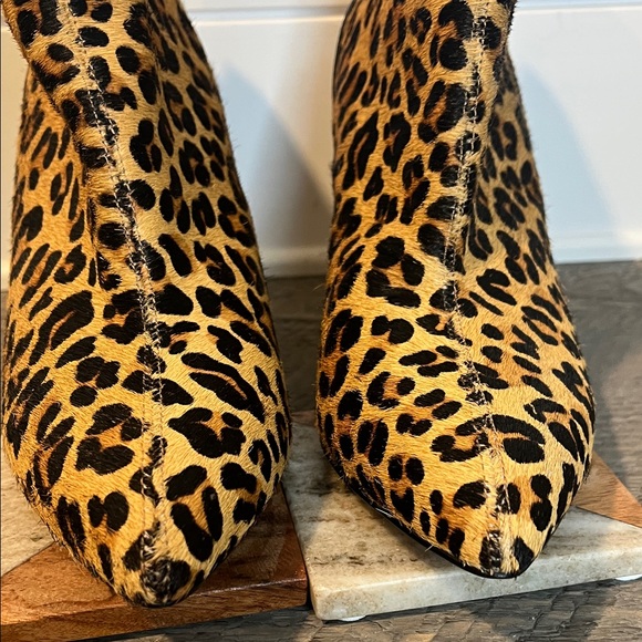 Adrienne Vittadini Nyla Leopard Print Stiletto Ankle Boot / Booties - Size 9.5 - Picture 6 of 10